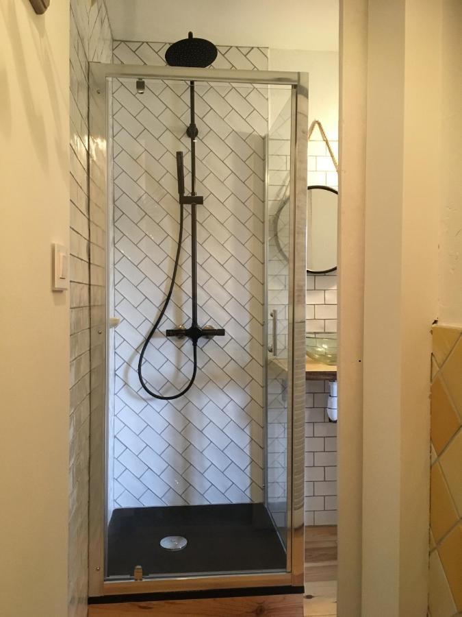 B&B Les Hauts D'오르난스 외부 사진