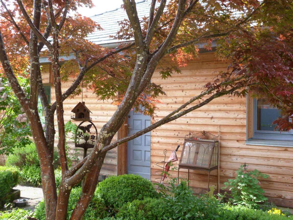 B&B Les Hauts D'오르난스 외부 사진
