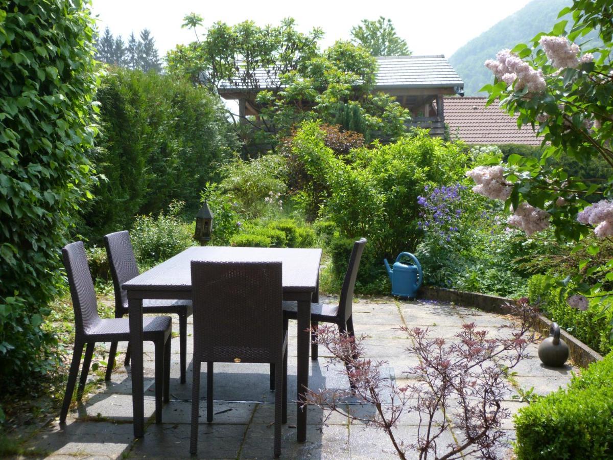 B&B Les Hauts D'오르난스 외부 사진