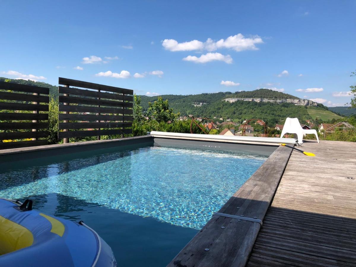 B&B Les Hauts D'오르난스 외부 사진