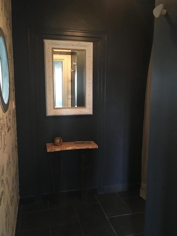 B&B Les Hauts D'오르난스 외부 사진