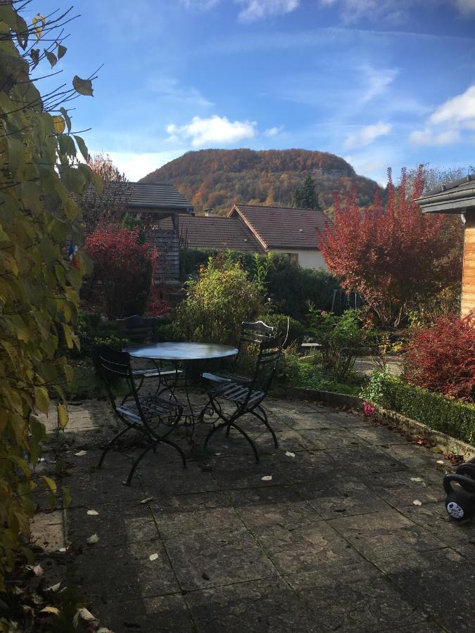 B&B Les Hauts D'오르난스 외부 사진