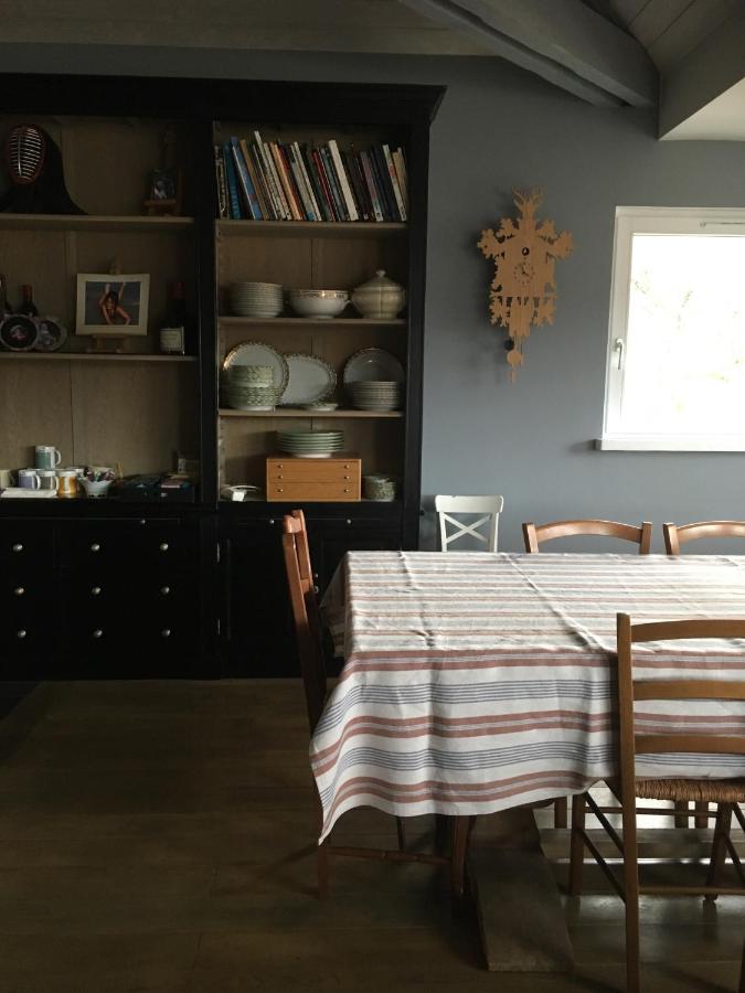 B&B Les Hauts D'오르난스 외부 사진
