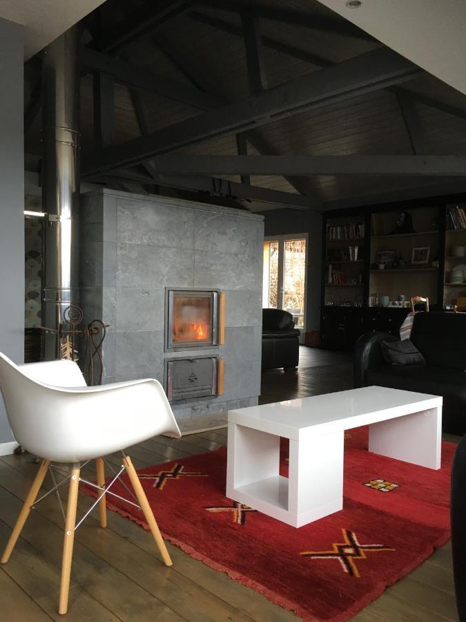 B&B Les Hauts D'오르난스 외부 사진